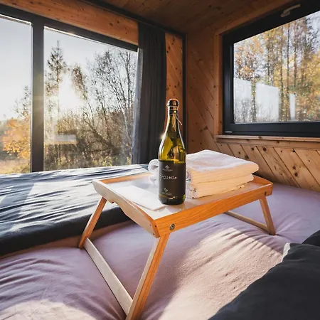 Campo de lujo Tiny Glamp - Kontejner Sikmina