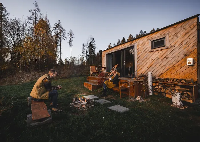 Tiny Glamp - Kontejner šikmina Luksusowy namiot Dolní Moravice